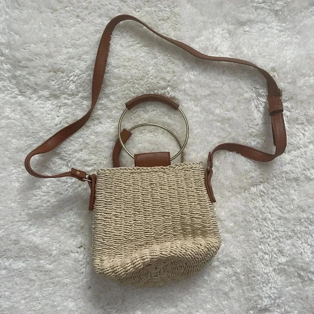 Vinnie Louise Havana Woven Bag - new with out tags - Picture 1 of 10